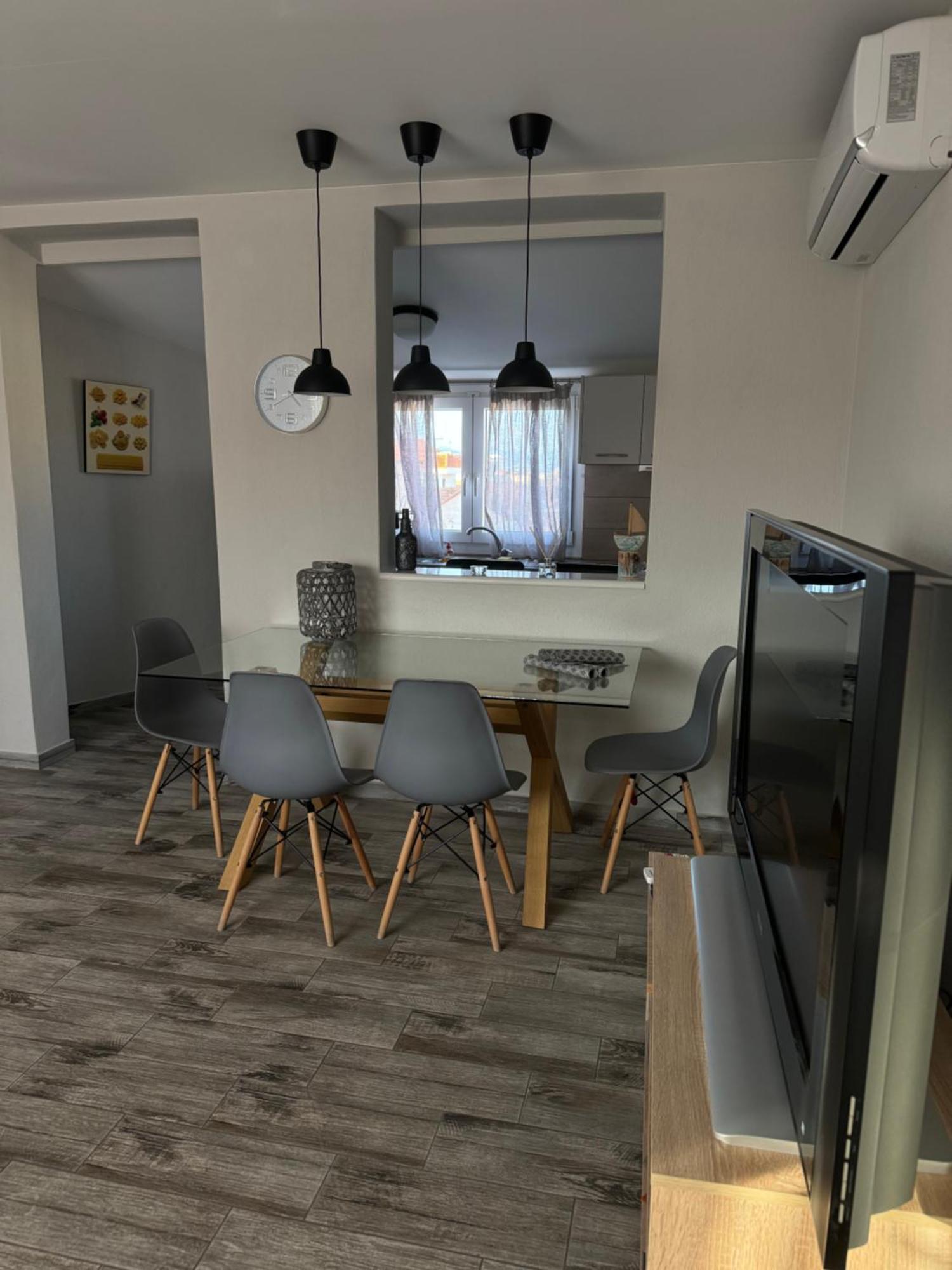 Private Modern Apartment Nea Roda Exterior photo